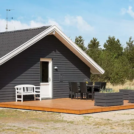 4 Star Holiday Home In Blavand