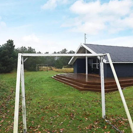 Semesterbostad Secluded Retreat In Nature - By Traum *